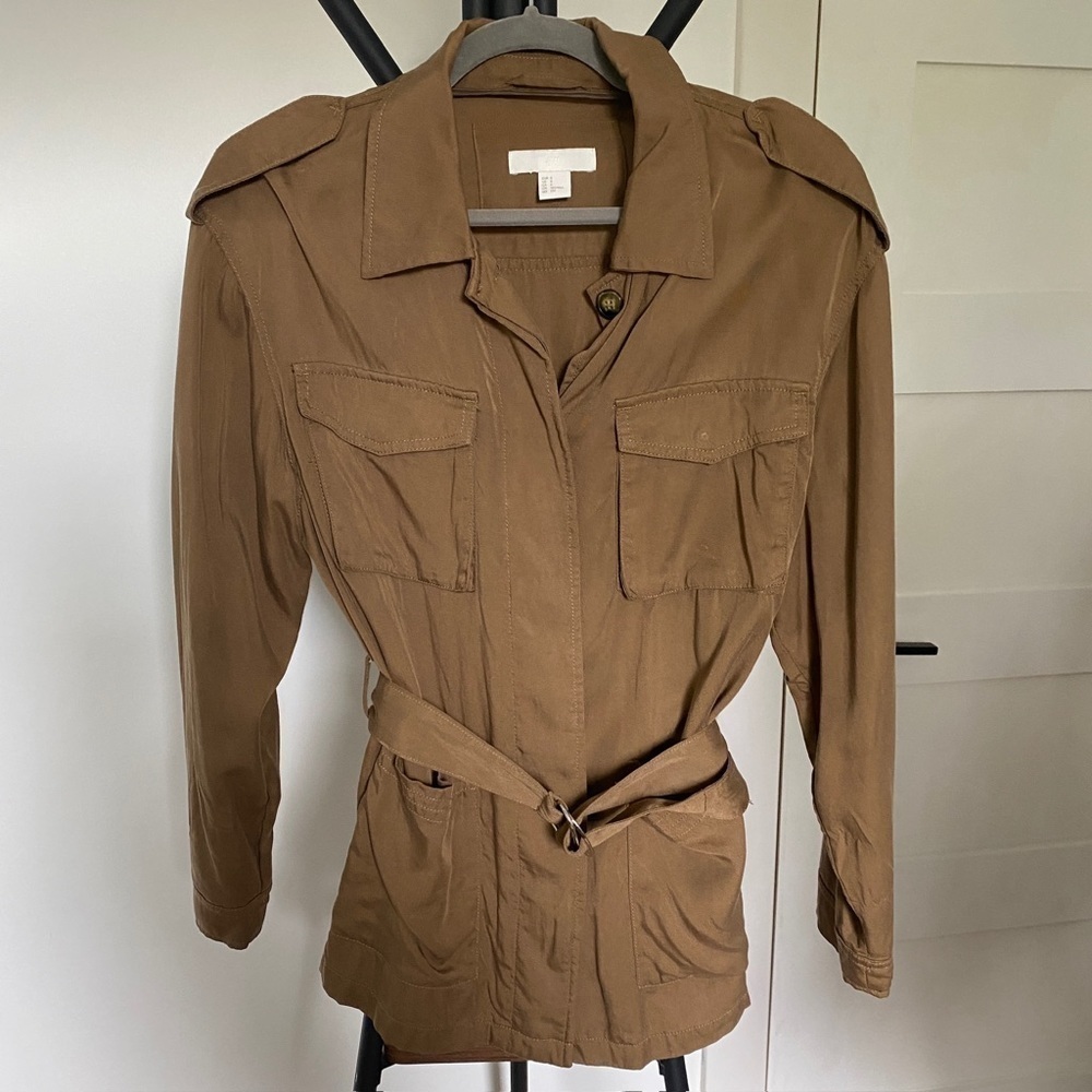 Belted Button Down 🤎